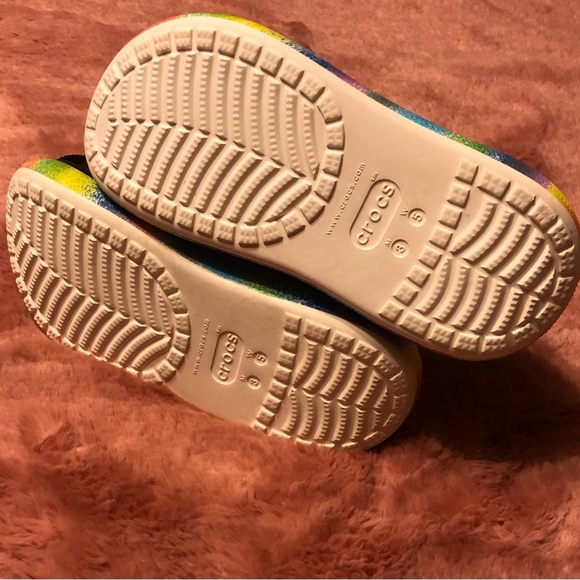 Crocs NWOT Unisex Crush Clogs Size 5W/3M - Picture 5 of 5